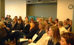 90 manns á fyrirlestri