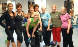 þessar mættu í alla tímana og voru að í 3 og 1/2 tíma.