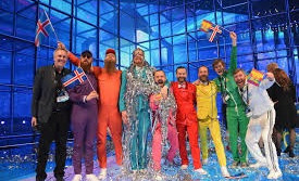 Pollapönksþema á laugardag