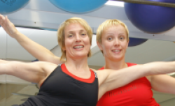 Hólmfríður og Jóna kenna Body Step